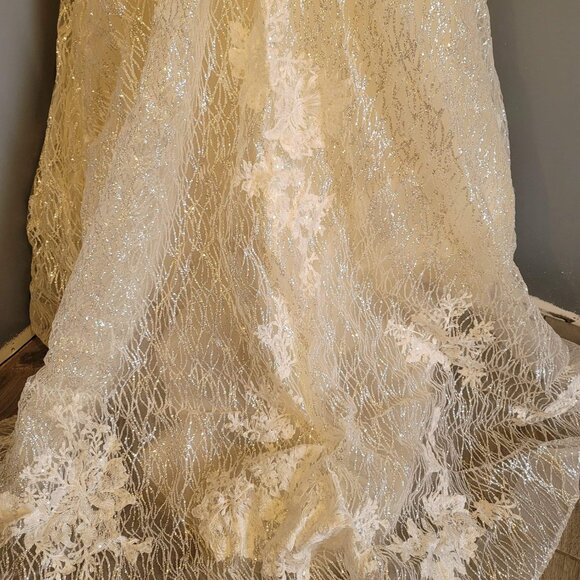 Ezoani/NILE/Color Beige, Wedding Gown - Picture 5 of 8